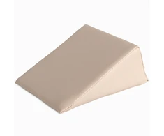 Habys Pleišto formos pagalvė 20x15x10 K033 smėlio spalvos