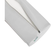 Pusapvalė masažo pagalvėlė Habys Satin Comfort 60×18×12 cm, šviesiai pilka