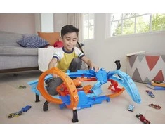 Mattel HW rinkinys „Susidurimas kilpose“