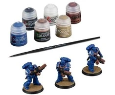 Games Workshop Warhammer 40,000 - Space Marines: Infernus Marines + Paints Set