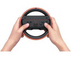„Nintendo Switch 2“ ratukų pora