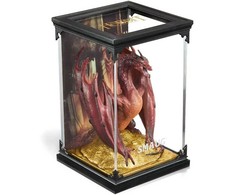 The Noble Collection France Smaug Diorama - Bilbo the Hobbit - Collector's Figurine