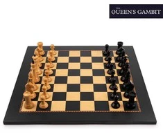 The Queen's Gambit šachmatų rinkinys