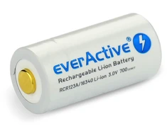 everActive USB įkraunamas RCR123A 16340 3,0V 700mAh akumuliatorius su PCM