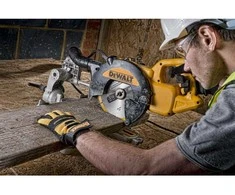 Skersinio pjovimo staklės DeWalt DWS773-QS (1300W, 216 mm)
