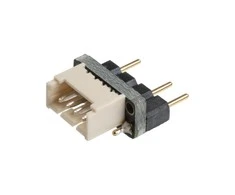 „Aqua Computer RGBpx“ adapteris komponentams su 3 kontaktų RGB jungtimi (5VDG, 5V)