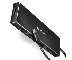 „Axagon“ septynių prievadų USB 3.2 Gen 1 šakotuvas su įkrovimo palaikymu. Jungtis išoriniam maitinimo šaltiniui. USB-C laidas 30 cm.