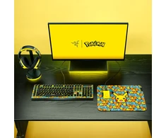 Razer Gaming Bundle - Kraken Kitty VX4 Ausinės, Gigantus V2 Mousepad &amp; Cobra Pelė žaidimams - Pokémon Kanto Starters Edition