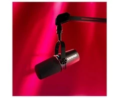 „Shure MV7I“ – išmanusis mikrofonas ir sąsaja