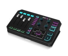 TC Helicon GO XLR – maišytuvas ir sempleris transliacijoms