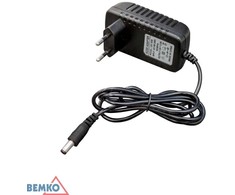 24W LED maitinimo šaltinis su kištuku į lizdą, 12V, 2A