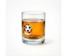 Bohemia Gifts Viskio ir futbolo fano rinkinys: taurė ir ledo formelės