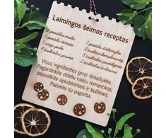 Graviruota medinė lentelė "Laimingos šeimos receptas"