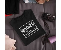 Moteriški marškinėliai "Graži ir protinga"