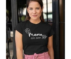 Moteriški marškinėliai "Mama nuo" su Jūsų pasirinktais metais