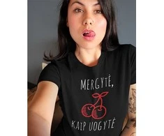 Moteriški marškinėliai „Mergytė, kaip uogytė“