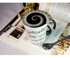 Giftworld Muzikinis puodelis "Natos"