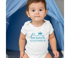 Smėlinukas "Princes are born in" su keičiamu mėnesiu