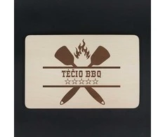 Stačiakampė medinė pjaustymo lentelė "Tėčio BBQ"