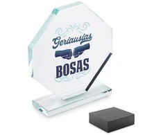 Stiklinis trofėjus dovanų dėžutėje "Geriausias bosas"