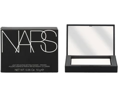 Nars šviesą atspindintys tvirtinimo milteliai presuoti, 10 g