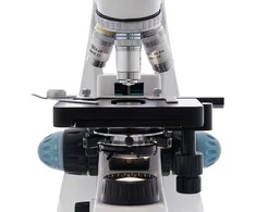 Mikroskopas Levenhuk 500T