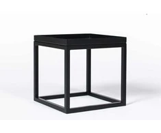 Modernaus stiliaus metalinis kavos staliukas Cube