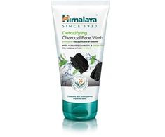 Himalaya Herbals Detoksikuojantis prausimosi gelis veidui su aktyvuota anglim ir žaliąja arbata, Himalaya, 150ml