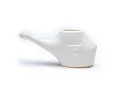 Yogi Amp Yogini Plastikinis indas nosies valymui-plovimui Neti Pot, 150ml