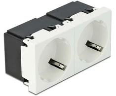 Delock Easy 45 Schutzkontakt-Steckdose 2-fach 45°-Anordnung 45 x 45 mm