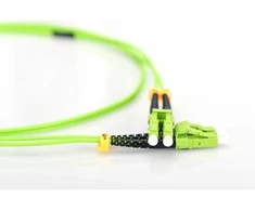 Digitus DIGITUS LWL Patchkabel, LC/LC MM, OM5, 50/125 µ, dvipusis 2 m