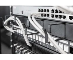 DIGITUS Rangierpanel 1HE 5x Ringe 40x60mm juodas