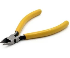 Assmann Electronic DIGITUS replės pjovimo sritis 9,45 mm skylė tiksliam ir lengvam pjovimui kompaktiška konstrukcija su ergonomiška rankena geltona