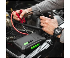 Green Cell Starter Žalias Cell Car JumpStarter/Ladegerät für 12V Batterien 16000mAh 2000A 80W Juodas