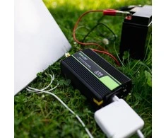 Green Cell Žalias Cell Žalias CELL automobilio maitinimo keitiklis 12V į 230V 500W/1000W
