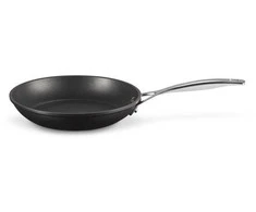 Le Creuset Pfanne 4,5 x 24 cm, juodas