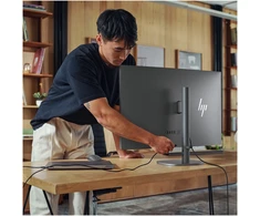 Monitorius „HP OmniStudio X“ daugiafunkcis kompiuteris 32-c1177ng [80 cm (31,5 colio) 4K UHD ekranas, „Intel Core Ultra 7 258V“, 32 GB RAM, 1 TB SSD, „Win11“]