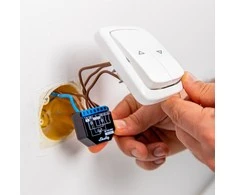 Shelly Plus 2PM 2 kanalų relė žaliuzių ir variklio valdymas su energijos matavimu Wifi Bluetooth