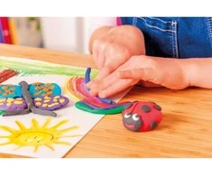 Pelikan Plastilinas 10sp 240g mėlynoje dėžutėje