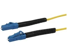 Synergy21 LWL-1-Faser-Patchk. 0,4mtr.LC-LC, 9/125u, OS2, G657A2, AD=2mm, flexible Knickschutztülle