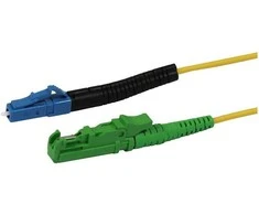 Synergy21 LWL-1-Faser-Patchk. 2,5mtr.LC-LSH(E2000APC), 9/125u, OS2, G657A2, AD=2mm, LC hat flexible Knickschutztülle