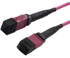 Synergy21 LWL-MTP®-Female Patchkabel OM4 LowLoss(ELite), 12 Faser, Typ B crossed, erika-violett, 10m