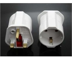 Synergy21 Synergy 21 LED Adapteris įkroviklis UK->D