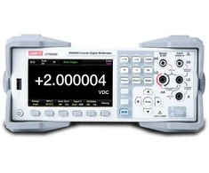 Stalinis skaitmeninis multimetras, 6½, tikslumas 0.0035%, ekranas 2,000,000, 10k rdgs/s, USB , LAN, RS232, UNI-T