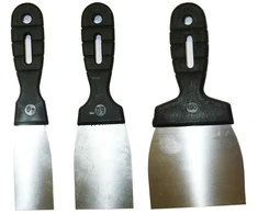 Szpachelka Mentelė M 100 mm su nerūdijančio plieno plokštele