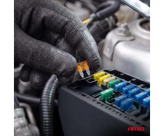 Automobilių plokštieji saugikliai mini 3 vnt. 5a amio-05096