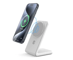 „Crong MagSpot Stand“ – belaidis įkroviklis „du viename“ su „MagSafe“, skirtas „iPhone“ ir „AirPods“ (sniego baltumo)