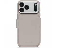„Decoded Leather Detachable Wallet“ – apsauginis odinis dėklas, skirtas „iPhone 17 Pro“, suderinamas su „MagSafe“ (iš vientiso molio)