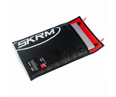 Skinarma Bag Comet laptop sleeve 14″ juodos spalvos