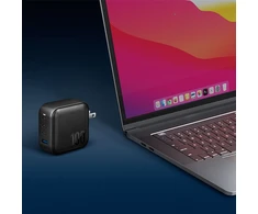 ENERGEA laidinis įkroviklis 1xUSB+3xUSB-CPD-PPS-QC 3.0 100W 3C1A juodos spalvos US+EU Travelite GAN100